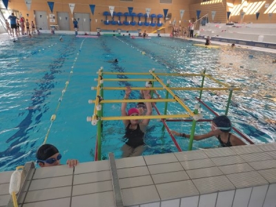 1ère séance de piscine CM2B et CPCE1
