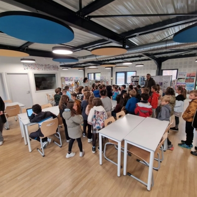 Les CM1 des écoles partenaires et Saint François visitent le collège